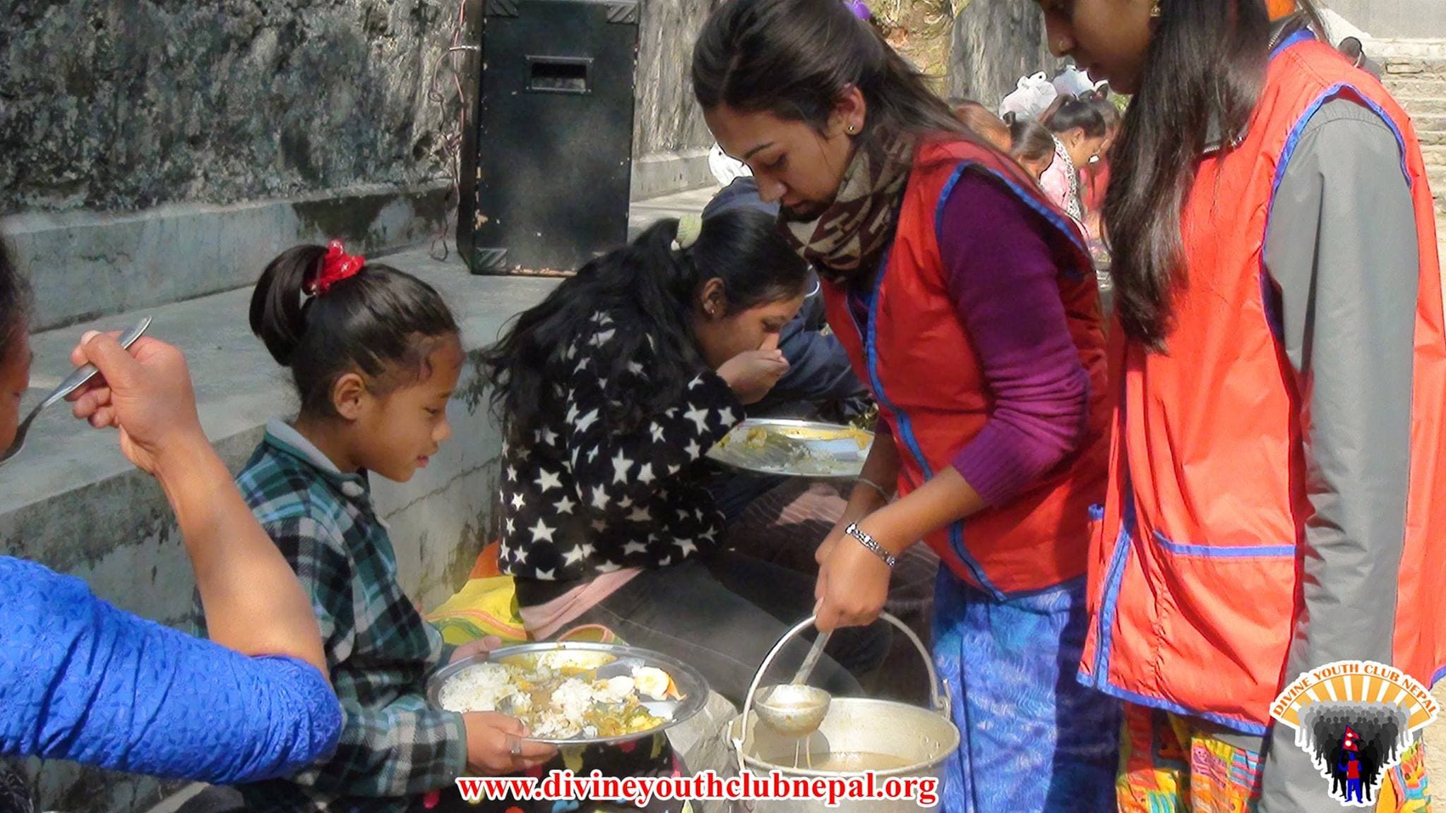 Food-and-Warm-Clothes-Distribution-at-Pokhara-2074-4
