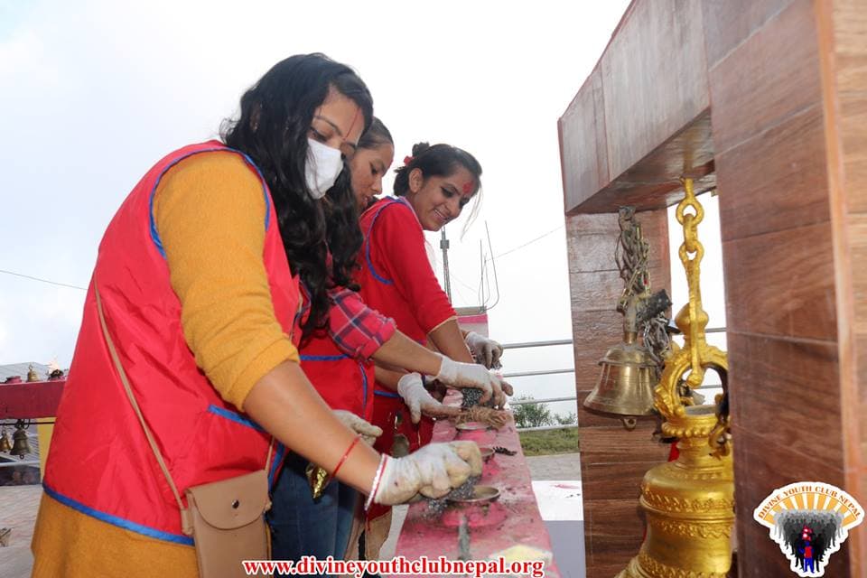 Shree-Garau-Kalika-Bhagwati-Temple-CleaningSyangja-2075-5