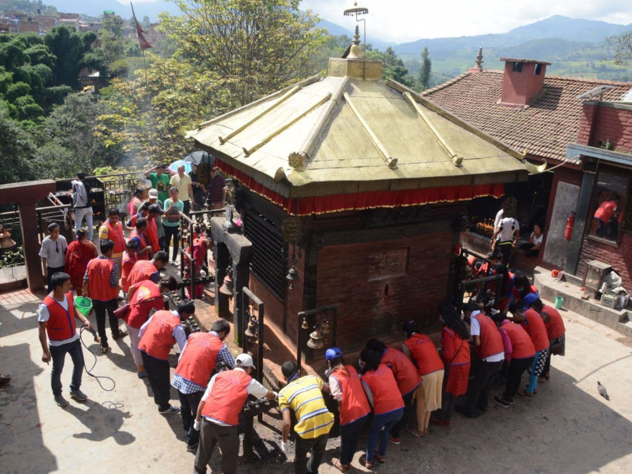 karyabinayak-temple-cleaning-program
