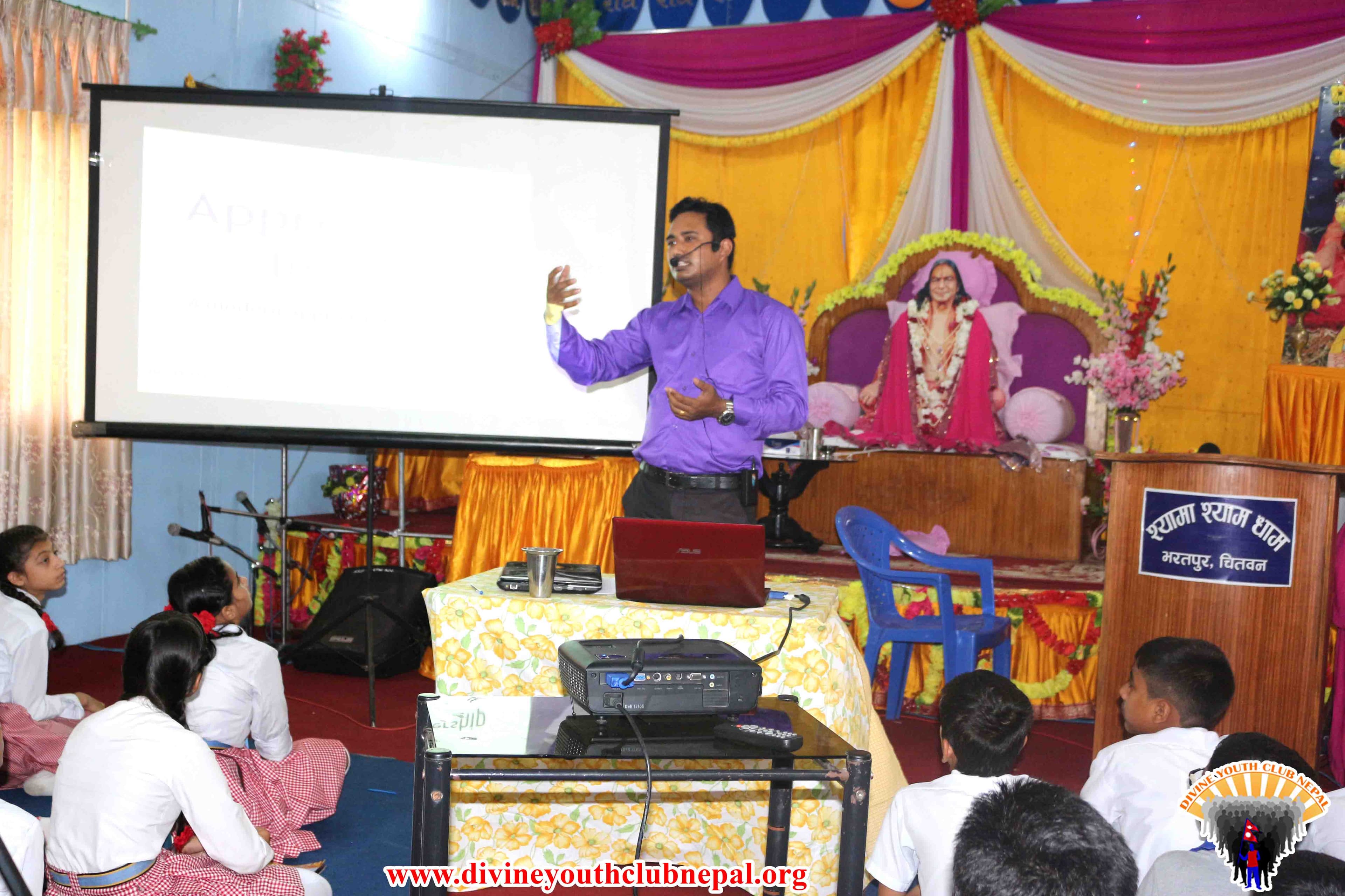 Training-Session-on-Appreciative-Inquiry-Bharatpur-Chitwan-2074